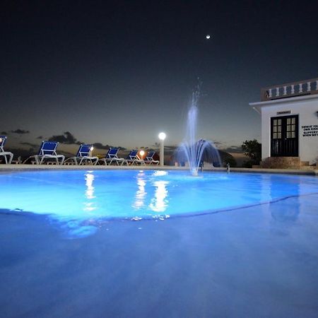 Beyond Sunset Resort & Villas เทรเชอร์ บีช ภายนอก รูปภาพ