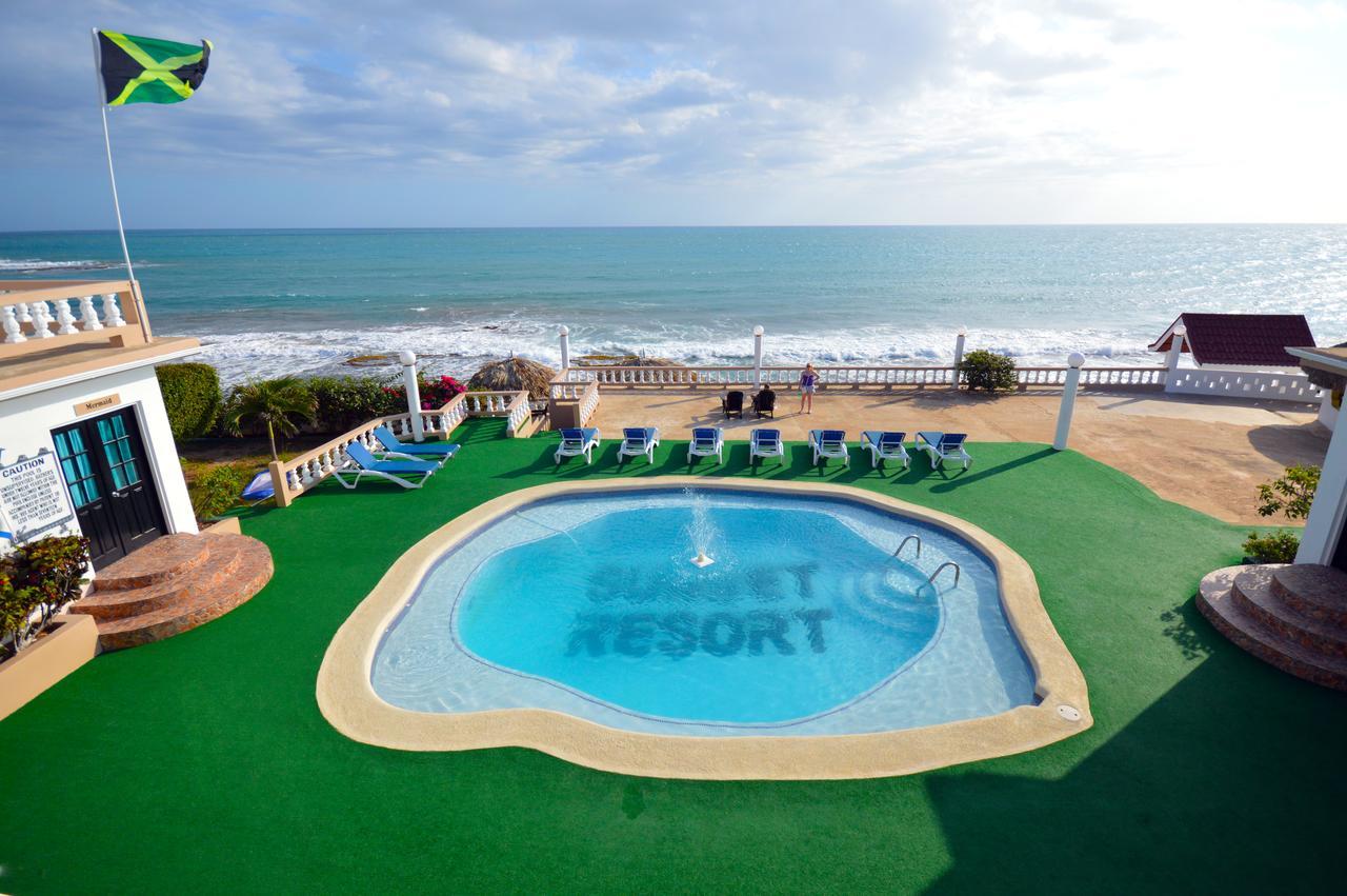 Beyond Sunset Resort & Villas เทรเชอร์ บีช ภายนอก รูปภาพ