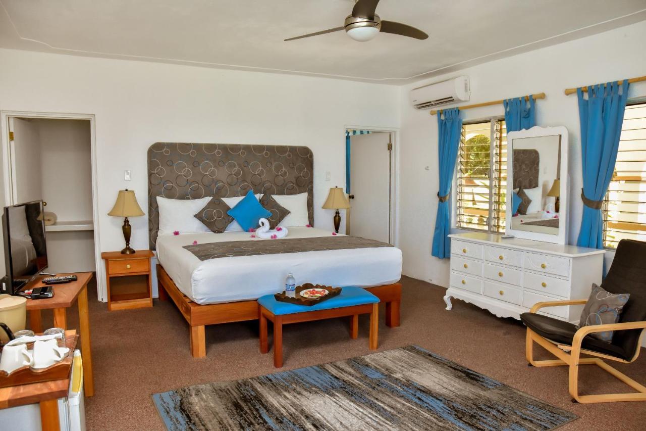 Beyond Sunset Resort & Villas เทรเชอร์ บีช ภายนอก รูปภาพ